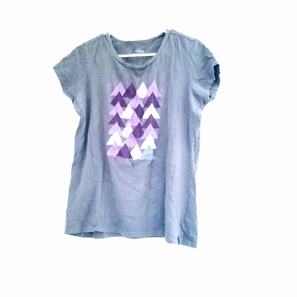 Columbia womens size large gray and purple short sleeve shirt